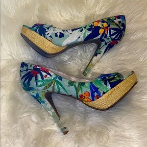 APT.9 Peep Toe Heels